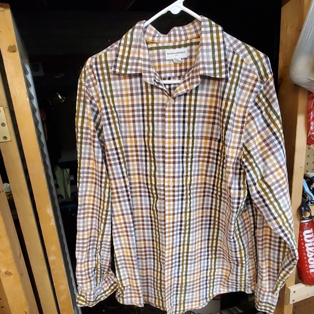 Men's casual shirt.